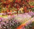 Le Jardin aka Iris Claude Monet